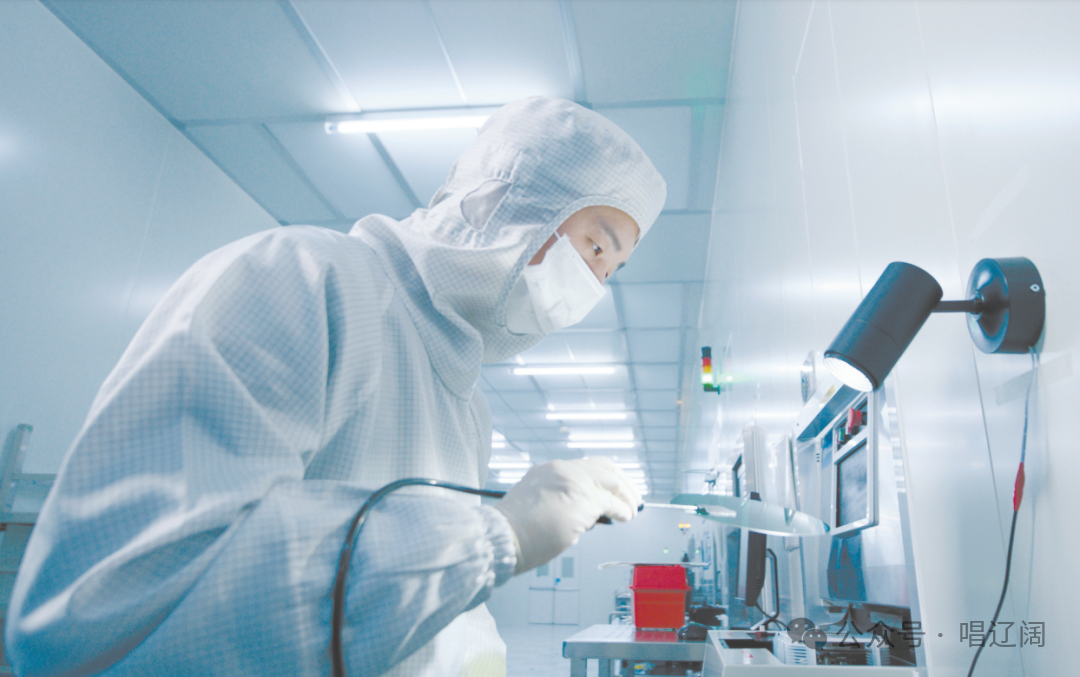 奔向“世界光谷”，当以四个“新”破题