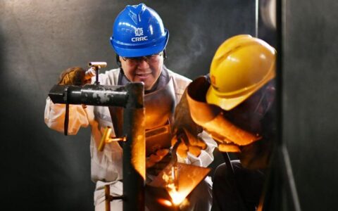 2035年技能人才破50万！十堰出台新政培育“五级工匠”