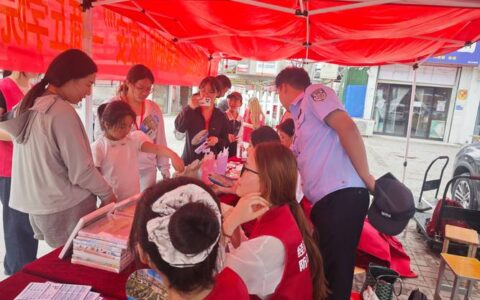 嘉鱼县“3·15”主题宣传活动走进东湖学院 引导大学生如何守护“钱袋子”