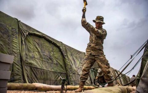 驻守集训一线　护航健儿备战