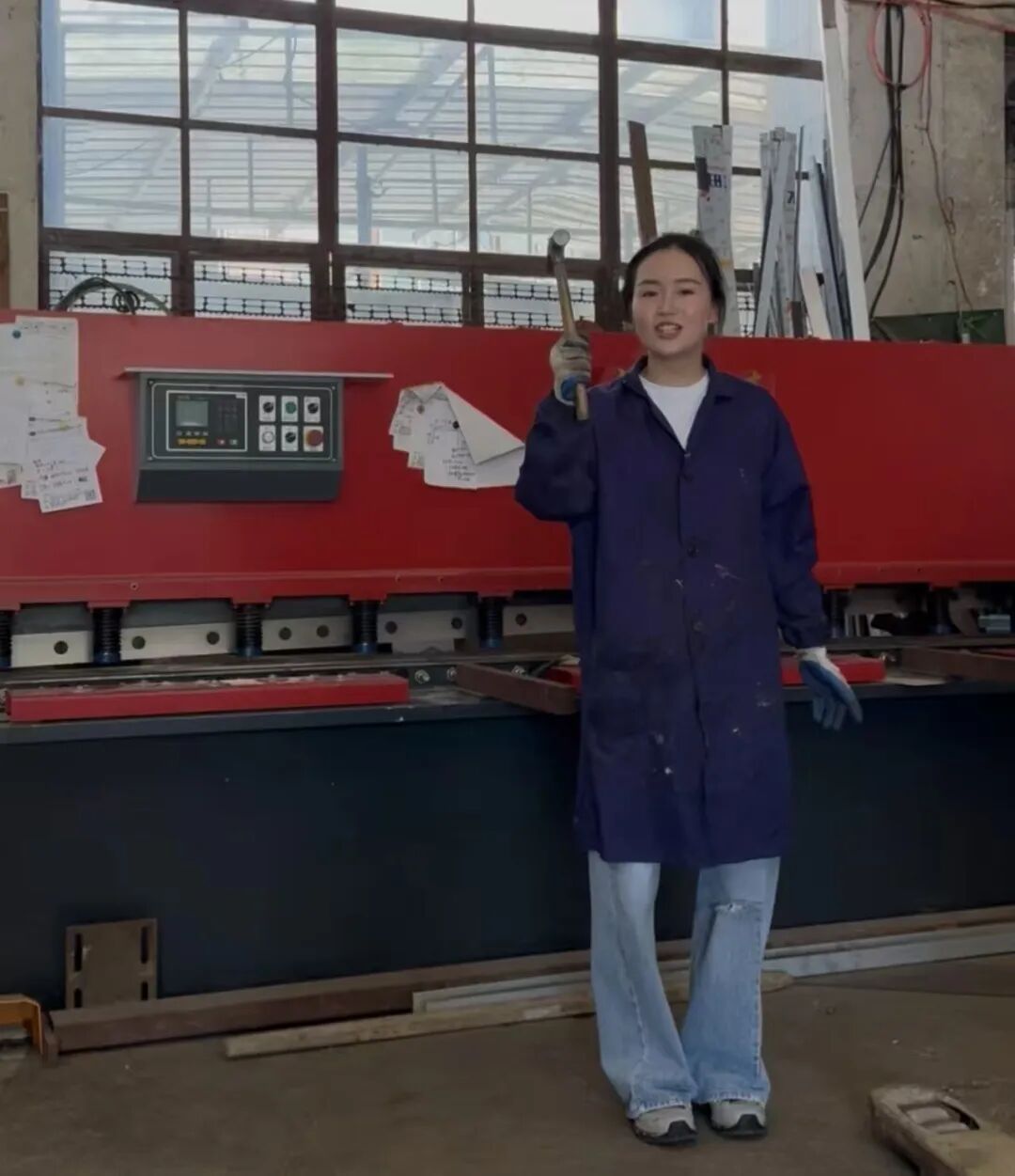 放弃重庆高薪，蕲春00后姑娘为何回厂“打工”？
