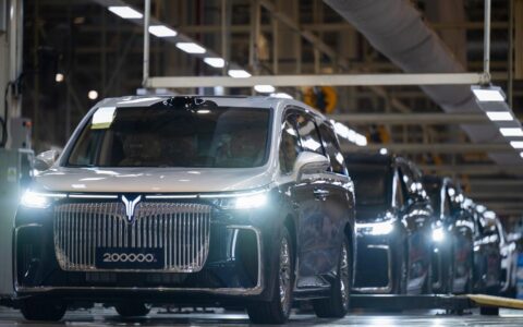 岚图汽车今日登陆港交所 从中国岚图走向世界岚图