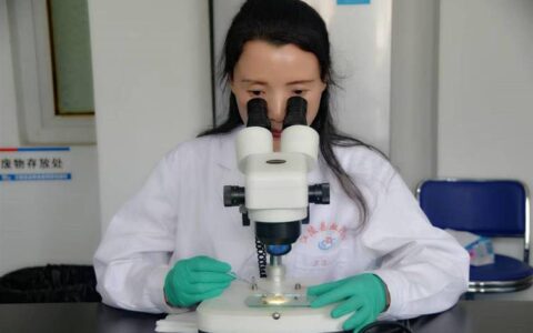 全国人大代表、江陵县疾控中心国家血防基地办主任李霞：当好群众健康的“守护者”