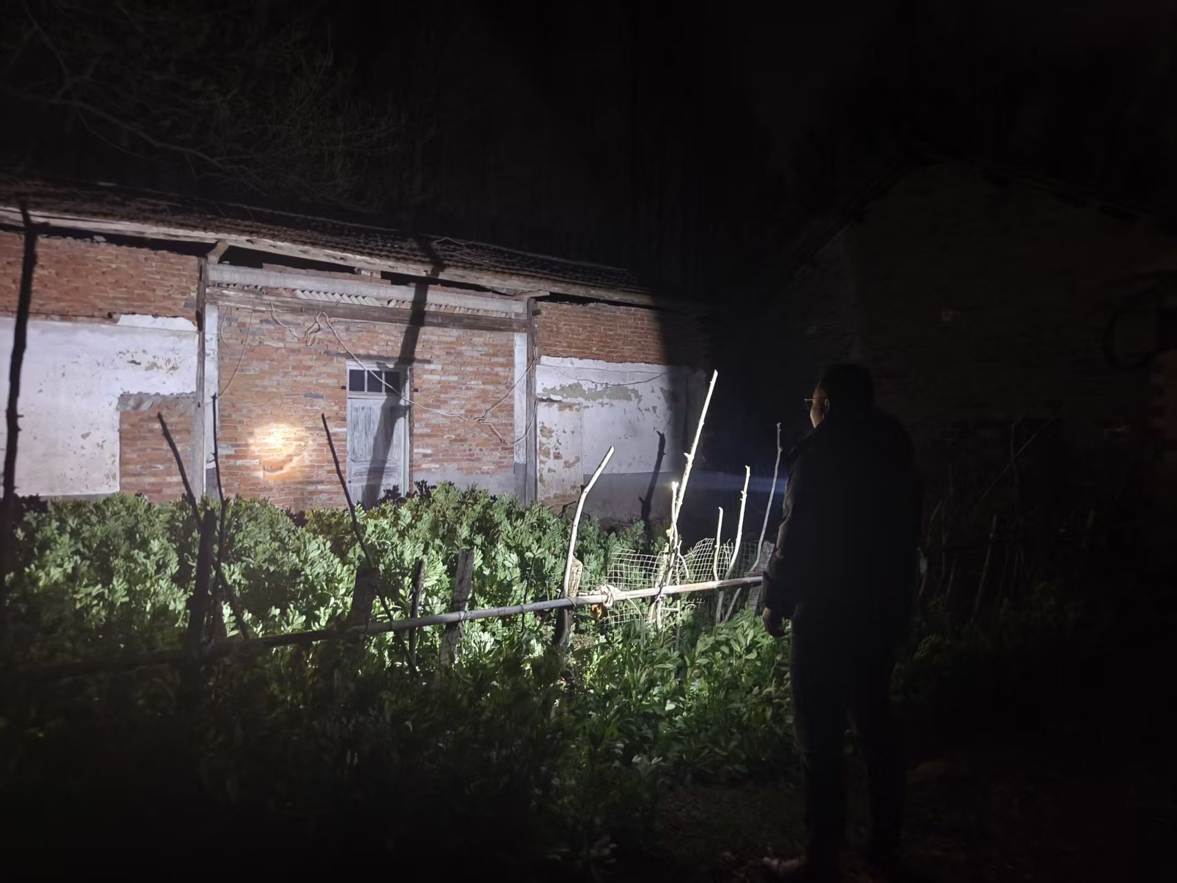 潜江各地多举措推进禁毒工作 全力守护群众身心健康