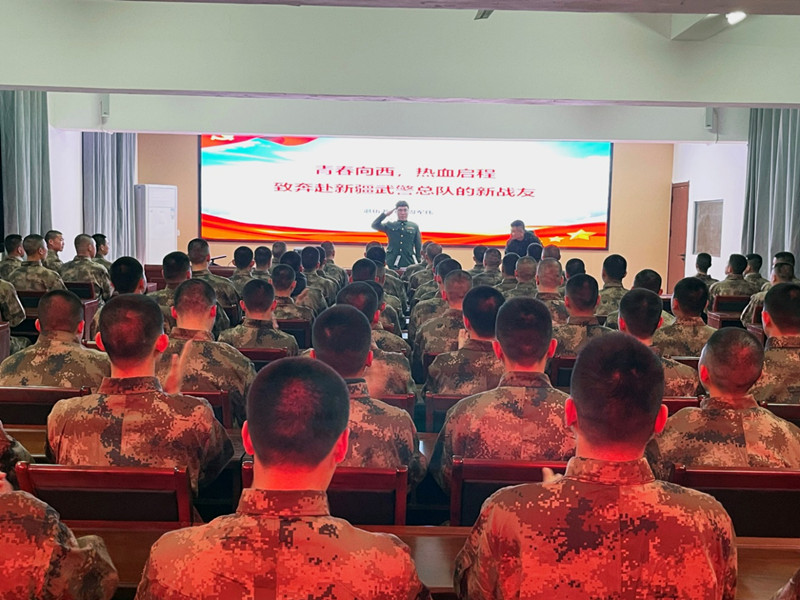 市退役军人事务局联合市人武部开展新兵交流活动