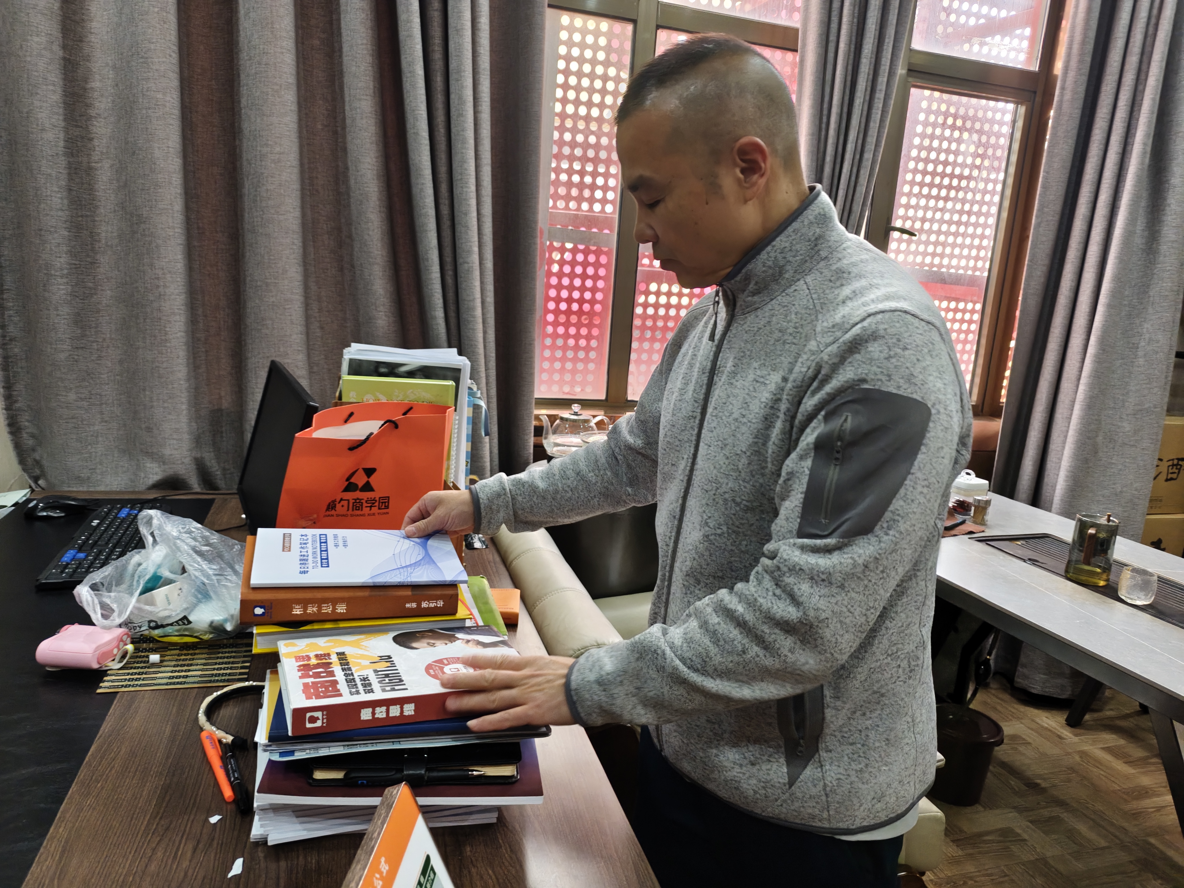 从“灶台”到“云端” “潜江龙虾”培训解锁数字化新赛道