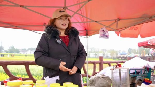 来到这里，他/她们都说“好”！