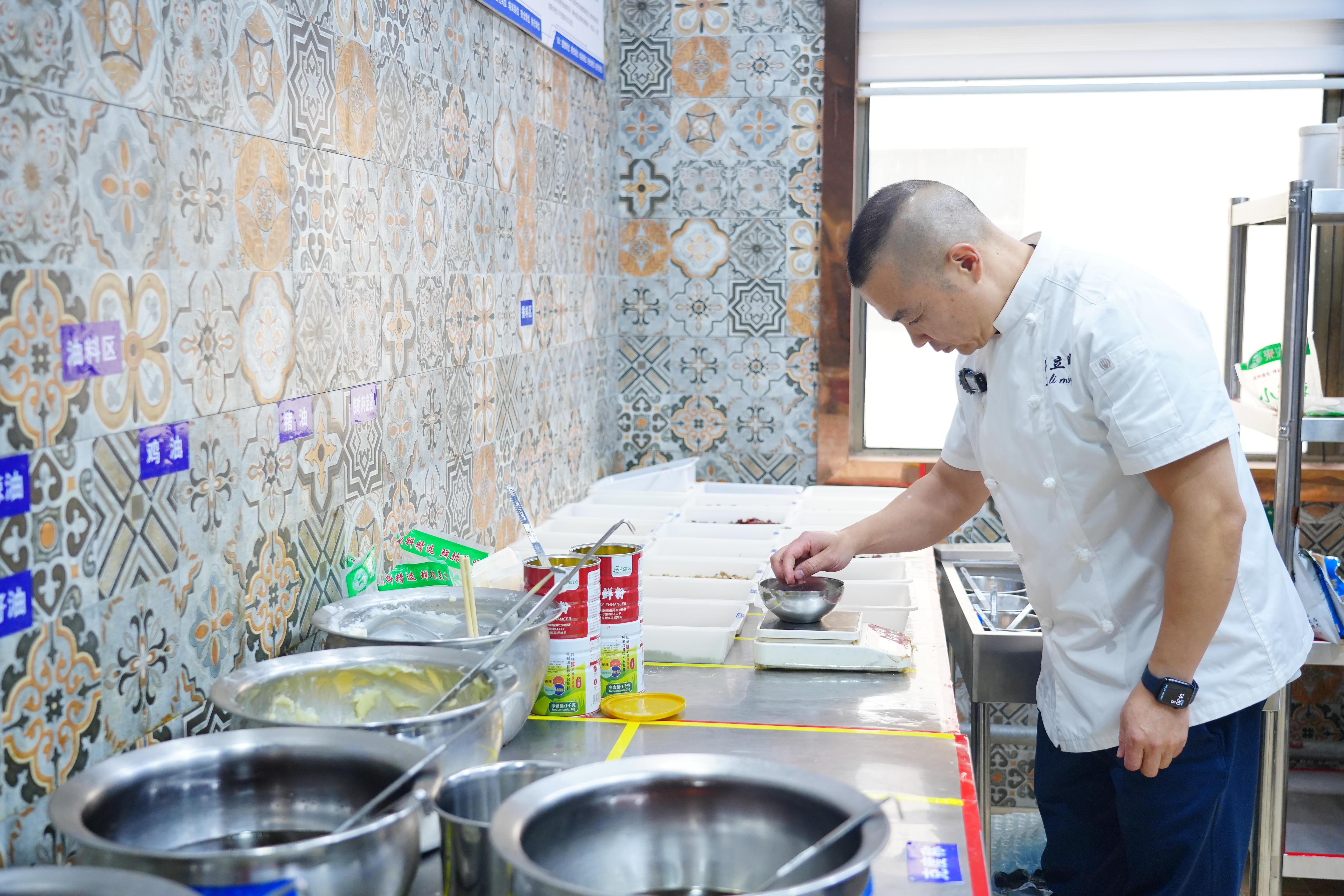 从“灶台”到“云端” “潜江龙虾”培训解锁数字化新赛道