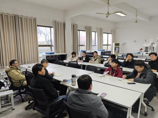 听声问计促提升 聚力育人谋新篇——机电工程学院多渠道召开学生座谈会