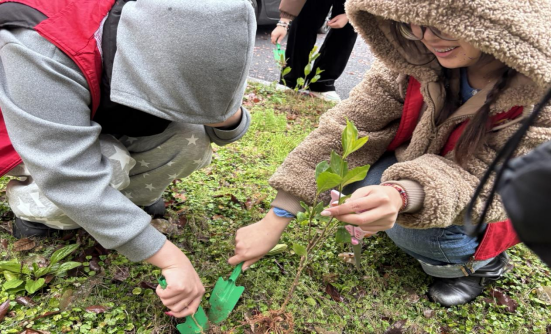 艺术学院开展 “学雷锋·树新风·担使命” 系列志愿活动