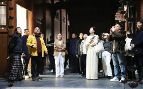 长江新区举办“长江新韵 与企同行”文化企业交流座谈会