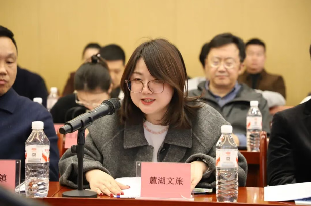 长江新区举办“长江新韵 与企同行”文化企业交流座谈会