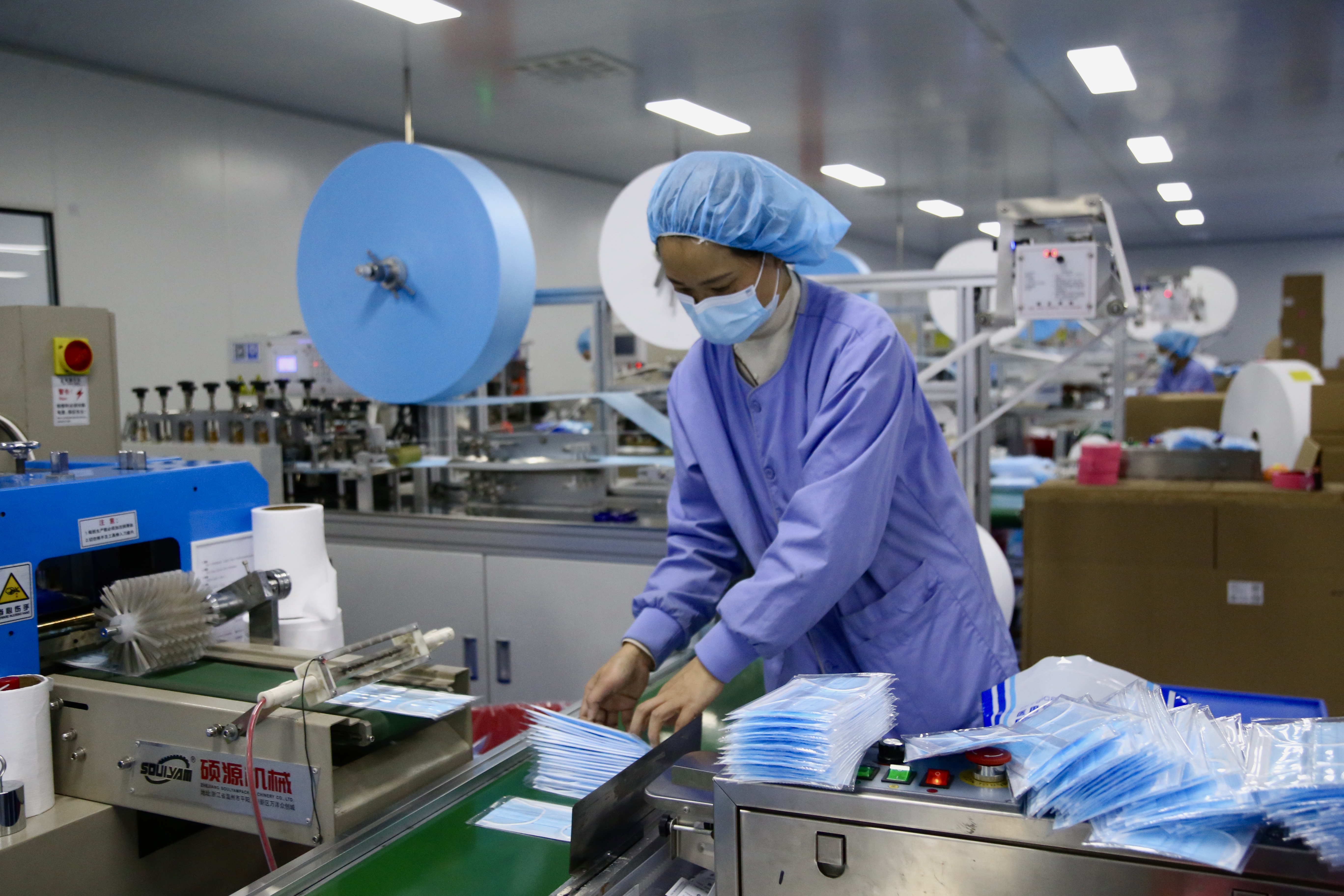 白鹭湖管理区实干争先夺首胜