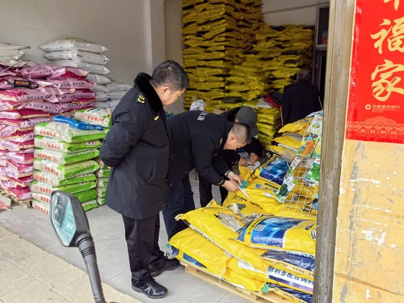 潜江启动农资市场专项整治 护航“虾-稻”春耕生产