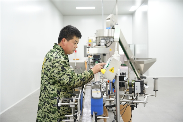 订单不断产销旺